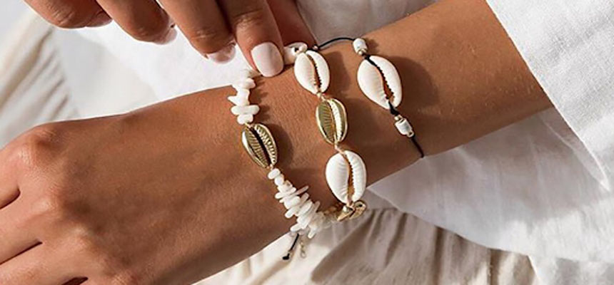 Add shell bracelets to your office outfit