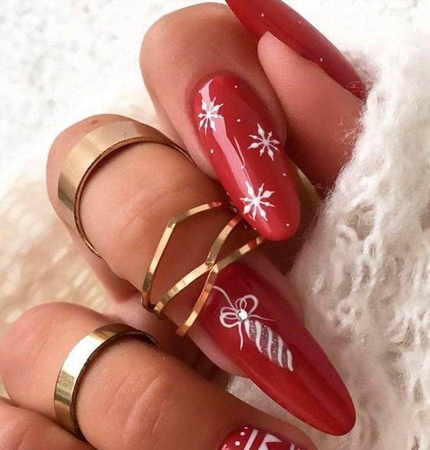 christmas nails oval