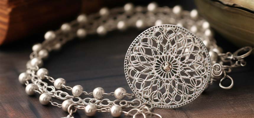 Paparazzi Bracelet ~ A Good MANDALA Is Hard To Find - Rose Gold – Paparazzi  Jewelry | Online Store | DebsJewelryShop.com