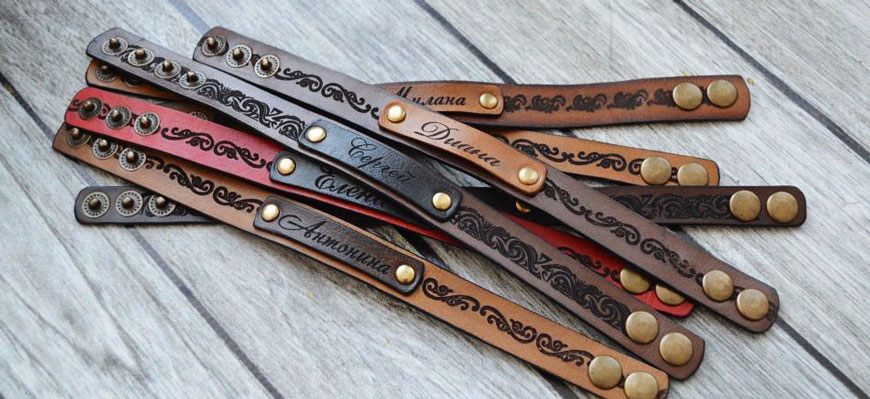 leather bracelets with names