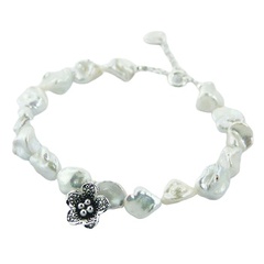 Pearl bracelet silver flower charm 