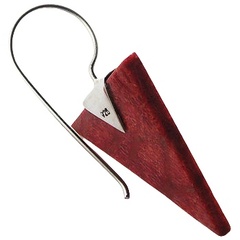 Triangle red coral engraved earrings 3