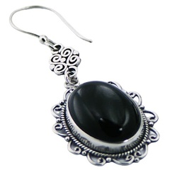 Convexed black agate ornamented hand soldered sterling silver earrings 2