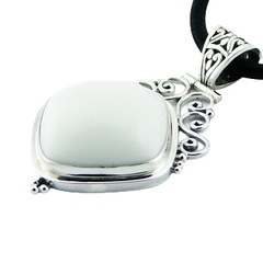 Soldered silver black or white agate gemstone pendant 