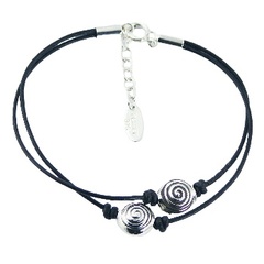 Double leather bracelet with silver beads and spiral
