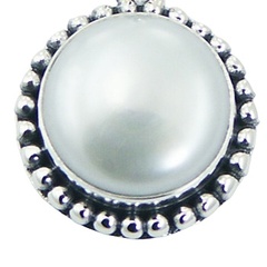 Balinese freshwater pearl silver pendant 2