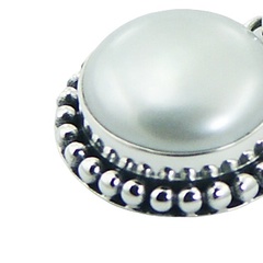 Balinese freshwater pearl silver pendant 3