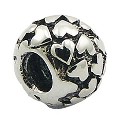 Round antiqued randomy arranged shiny hearts pattern sterling silver bead