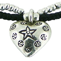 Ornate Silver Heart Charm & Small Beads In Macrame Bracelet 2