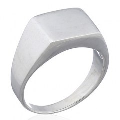 Highly Polished Men Silver Rectangle Ring by BeYindi