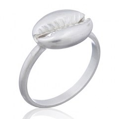 Silver 925 Cowrie Shell Plain Ring by BeYindi