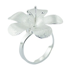Lovely Brushed 925 Silver Plated Sterling Silver Flower Ring
