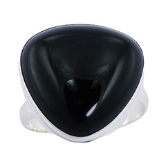 Black Agate Gemstone Sterling Silver Ring Smoothed Triangle 2