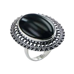 Round Ornate Sterling Silver Black Agate Gemstone Ring