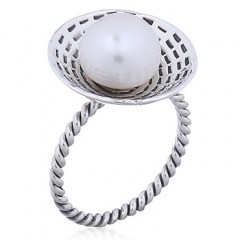 Twisted Silver Wire Ring with Pearl in Textured Bowl by BeYindi