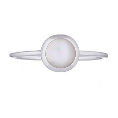 Delicate Mother of Pearl 925 Silver Ring by BeYindi 
