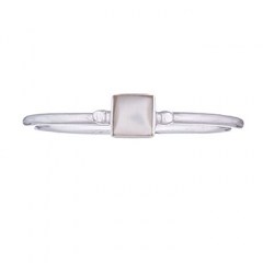 Delicate Squared Mother of Pearl Ring in 925 Silver by BeYindi 