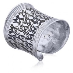Stunning Ethnic Styled Design Silver Open Cylinder Ring