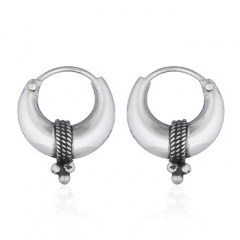 Gothic Middle Wire Twisted Silver Hoop Earrings