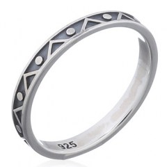 Angular Wave Line With Dots In Sterling 925 Ring by BeYindi