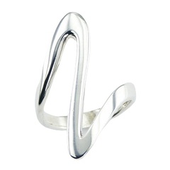 Extravagant Plain Silver Ring Fashionable Rounded Zigzag by BeYindi