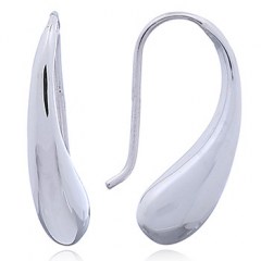 Petit Curved Teardrop 925 Silver Earrings by BeYindi 