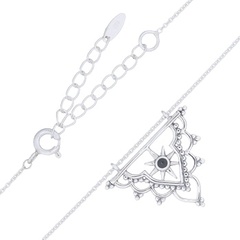 Star Focus Antique Silver Necklace With Black Constituted Stone