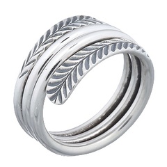 Parallel Twirled Leaves Ethnic 925 Silver Plain Ring by BeYindi