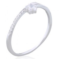 Fancy Shinning Star Cubic Zirconia Ring 925 Silver by BeYindi