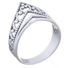 925 Sterling Silver Chevron Crown Tiara Ring by BeYindi