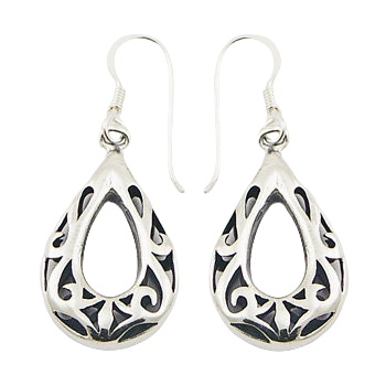 Ajoure drop shaped silver earrings 