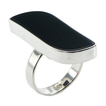 Free shape black agate silver ring 
