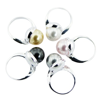Swarovski Pearl 925 Sterling Silver Twisted Designer Ring by BeYindi 2