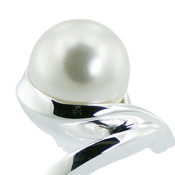 Swarovski Pearl 925 Sterling Silver Twisted Designer Ring by BeYindi 3