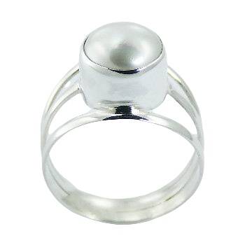 Fabulous Pearl Ring Triple Sterling Silver Bands by BeYindi 2