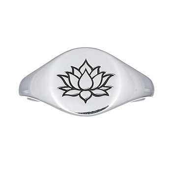 Engraved Lotus Round Plain Silver Ring by BeYindi 