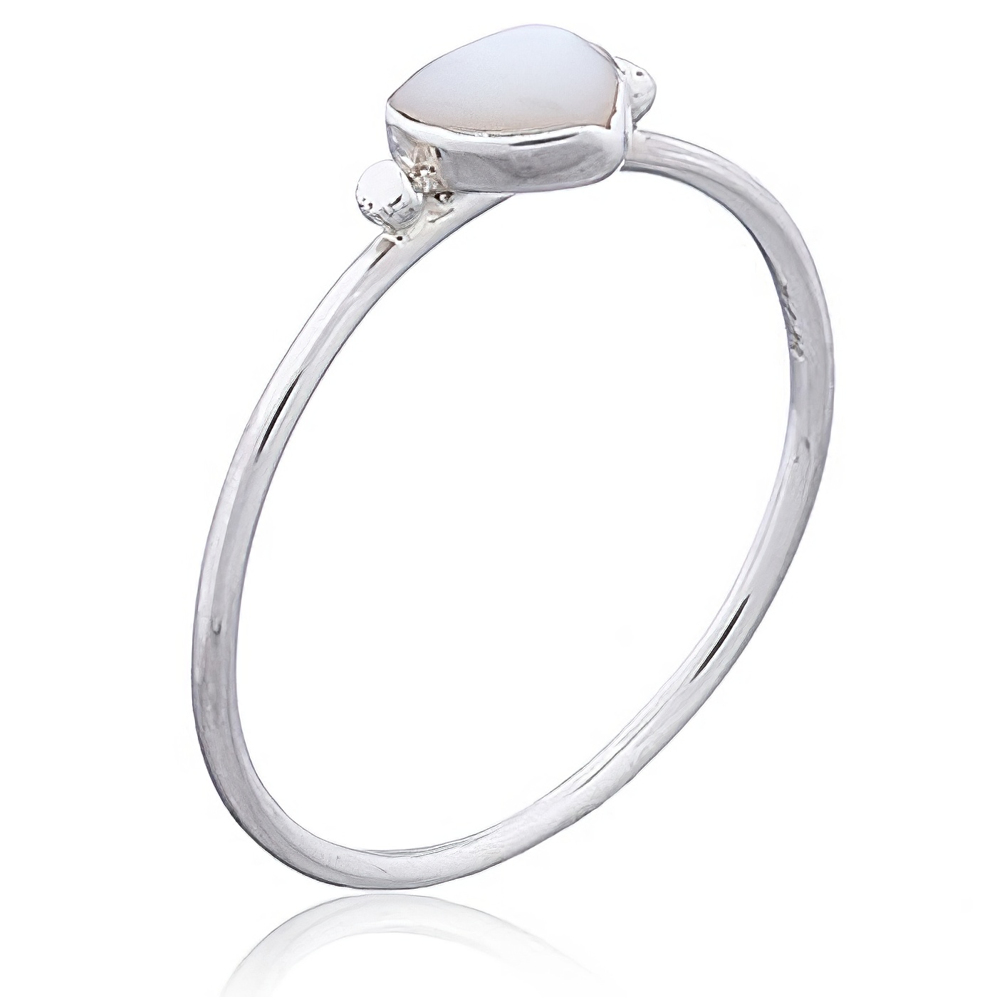 Mother of Pearl Heart 925 Silver Ring by BeYindi 