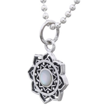 Mandala flower With Mother Of Pearl Pendant 925 Silver by BeYindi 